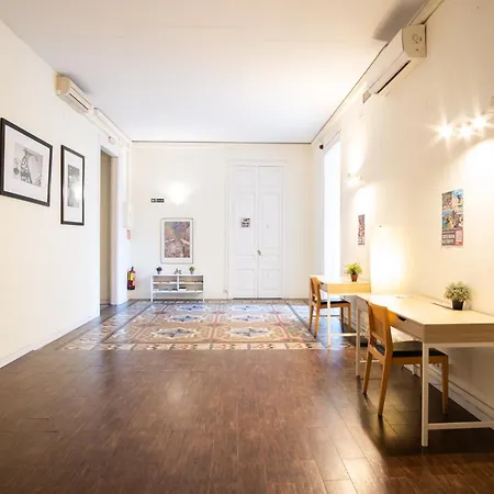 360 Centro برشلونة